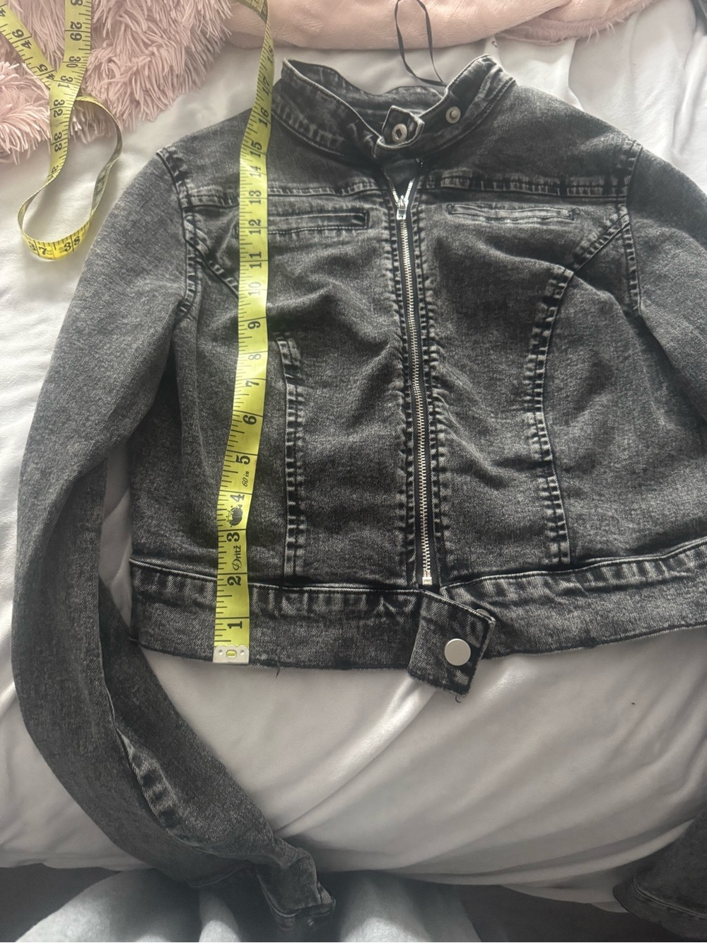 Windsor Edgy Arrival Moto Acid Wash Denim Cropped Jacket Black S Fits XS - Picture 8 of 12